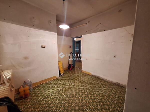 Határ, Oroszlány képe