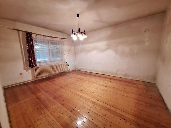 Határ, Oroszlány 2. képe