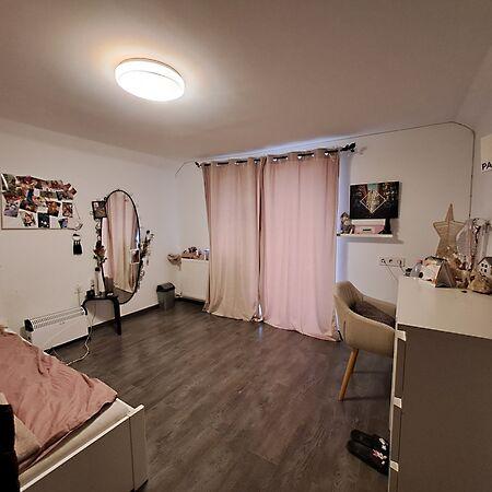 Judit Ingatlan és, Monor 2. képe