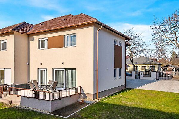 Nyitány, Budapest, XVII. kerület képe