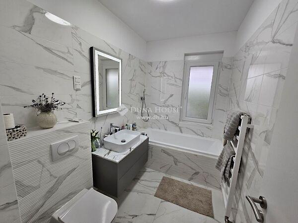 Kincses, Pécs 2. képe