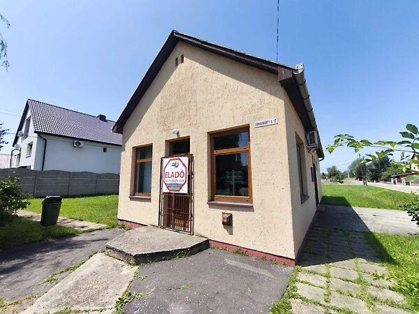 Vörösmarty, Sajószentpéter képe