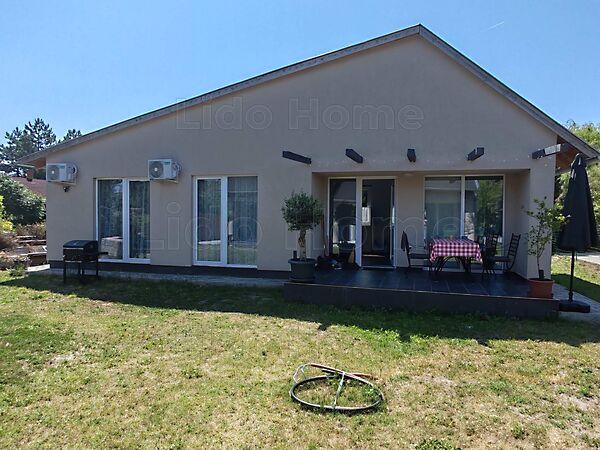 Balatonfenyves képe