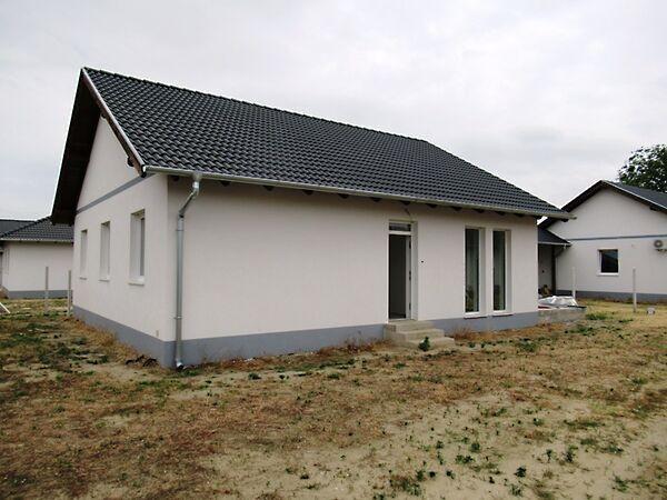 Új Épitésű Ikerház Felek Tároló Kapcsolattal, Inárcs 2. képe