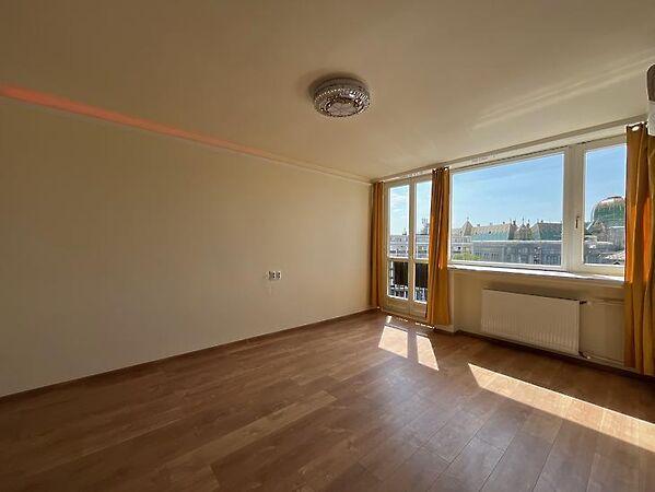 József, Budapest, VIII. kerület 2. képe