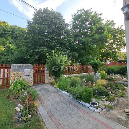 Kálmán Imre, Balatonkenese 3. képe