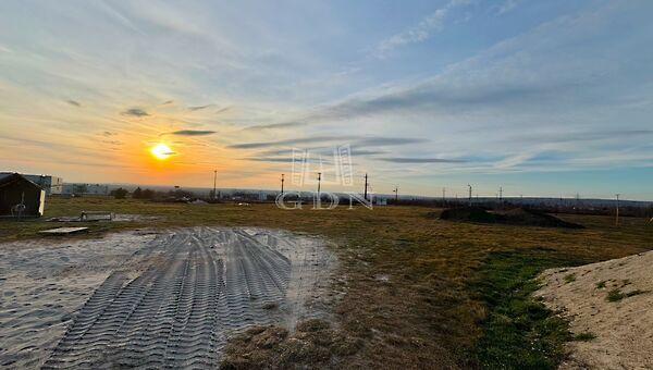 Ipari telek Érden, a M0 és, Érd 2. képe