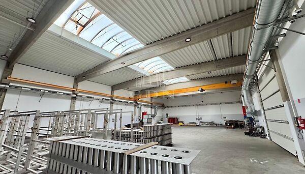 Újszerű Ipari Ingatlan, Budaörs képe