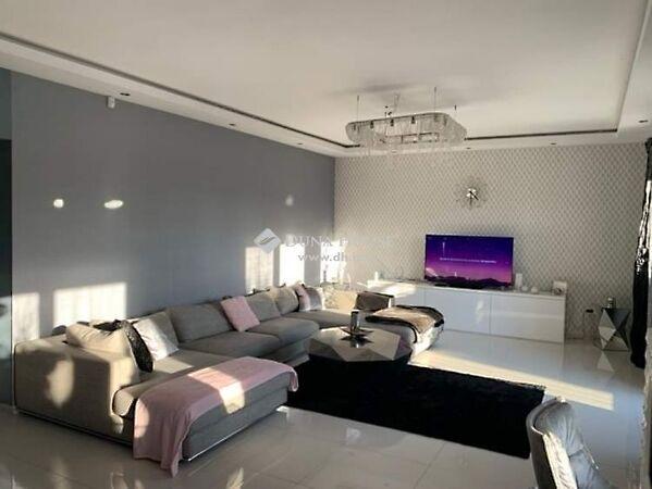 Sólyom, Kerepes képe