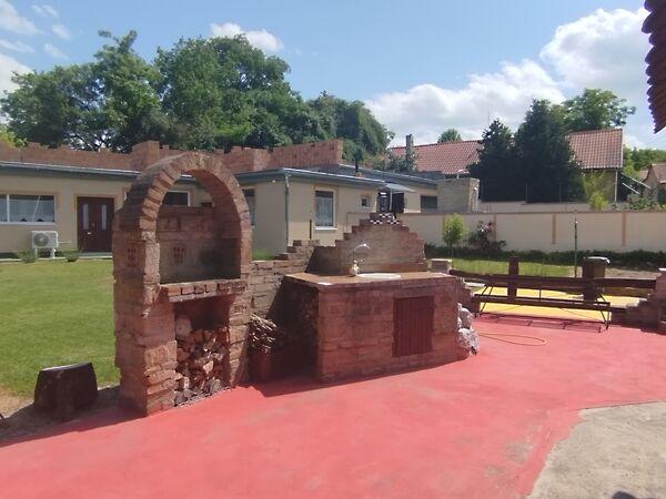 Pentelei Molnár János, Dunaújváros 2. képe