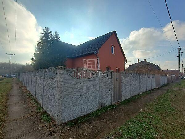 Kereszt, Hajdúhadház 3. képe