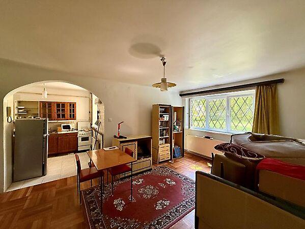 Eszter, Budapest, II. kerület 2. képe