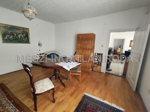 Várnagy u., Sümeg képe