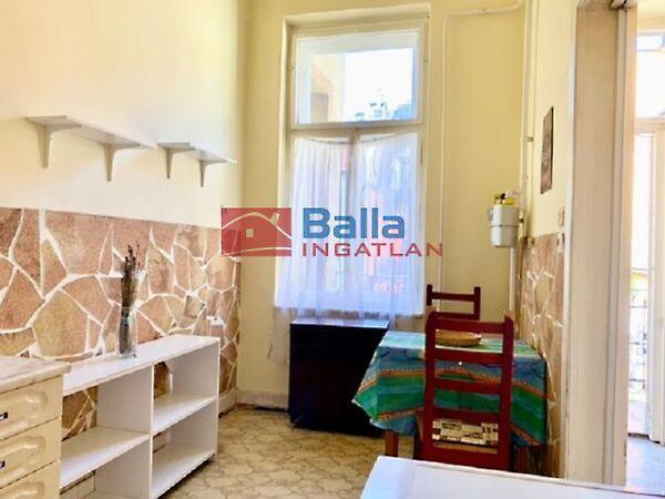 Nyár, Budapest, VII. kerület 3. képe