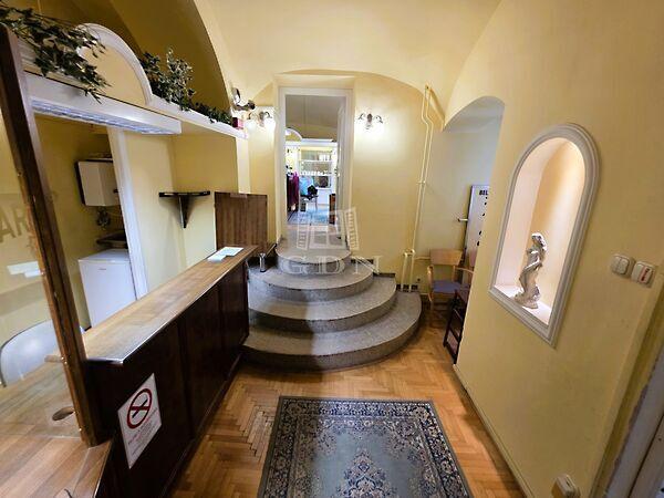 Kossuth Lajos, Veszprém 3. képe