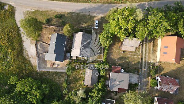 Akácos, Arló 2. képe