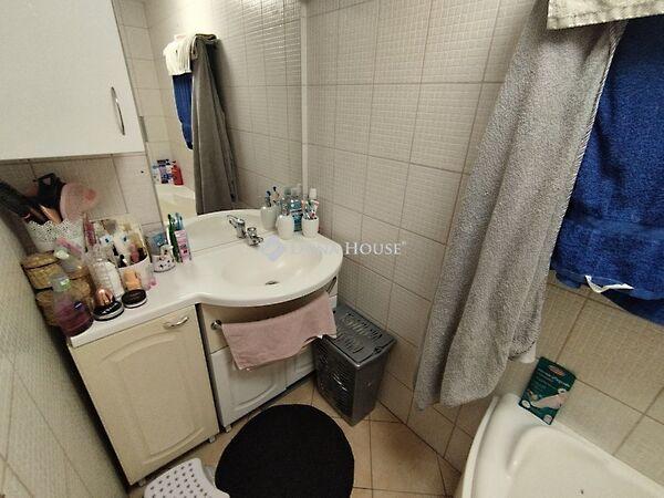 Béla király, Tatabánya 3. képe