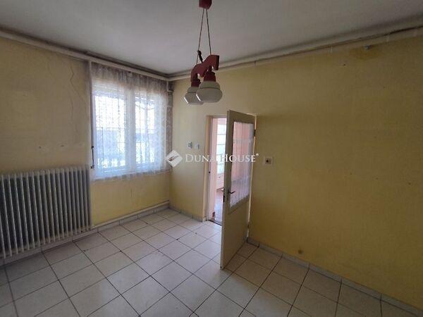 Eötvös, Tatabánya 2. képe