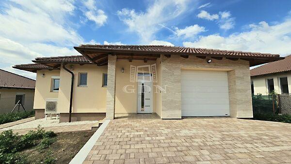 ÉRD - FENYVES, Érd 3. képe