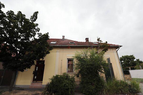 Vár, Gyula 2. képe