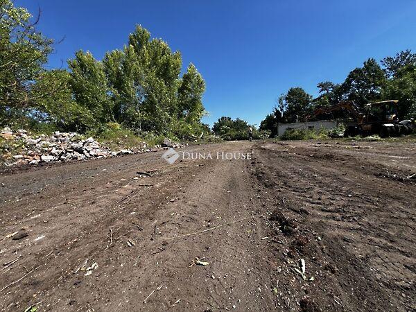 Kolumbusz, Etyek 3. képe