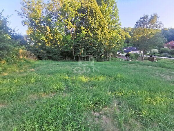 Építési terület, Csatár képe