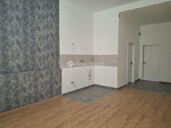 Szív, Budapest, VI. kerület 2. képe