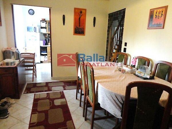 Fenyves, Veresegyház 2. képe