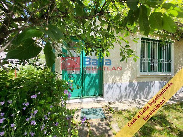 Somogyi Béla utca, Szob 3. képe