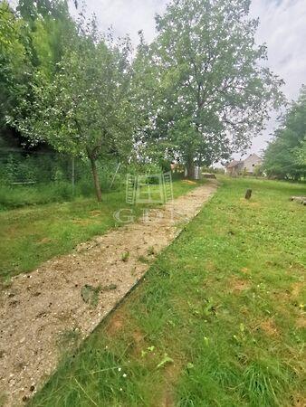 Fákkal ölelt építési, Lakhegy 2. képe