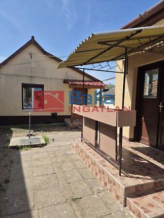 Hold, Debrecen 3. képe