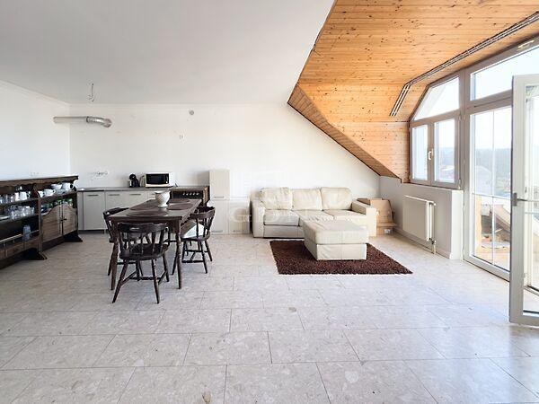 belső kétszint, 4 szoba,, Zalaegerszeg képe