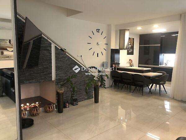 Sissi, Mogyoród 3. képe