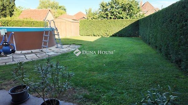 Csontos József, Gyál képe