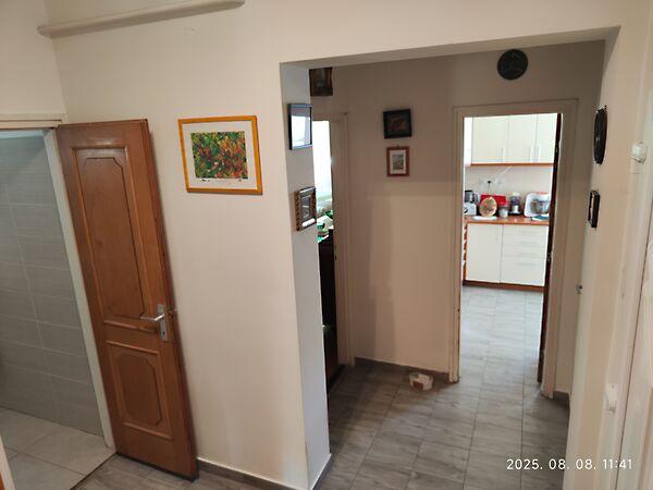 József Attila, Budapest, III. kerület 2. képe