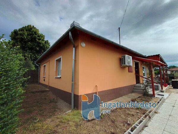 Szabadság, Karácsond képe