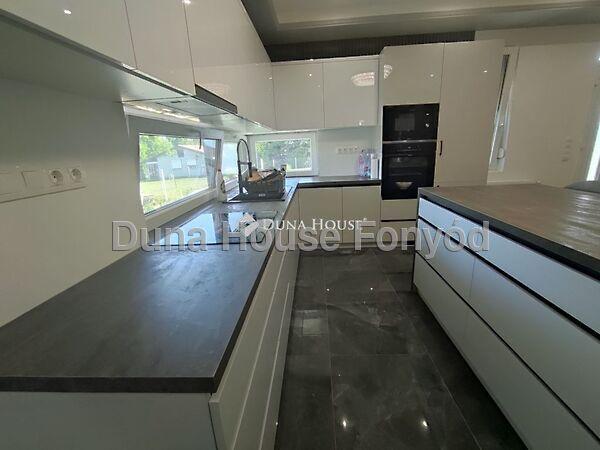 Szőlősgyörök 3. képe