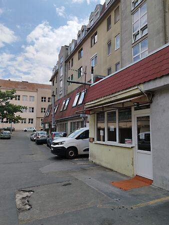 Baross, Szolnok képe