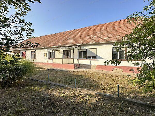 Császártöltés képe