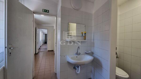 Koronázó, Székesfehérvár 2. képe