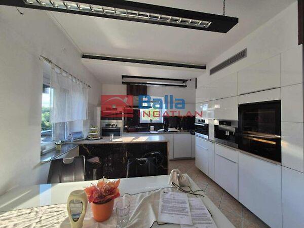 Jókai, Nemesbük képe