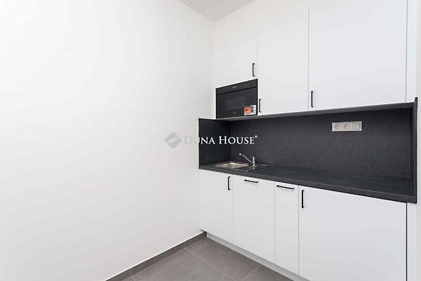 Erzsébet királyné, Csorna 2. képe