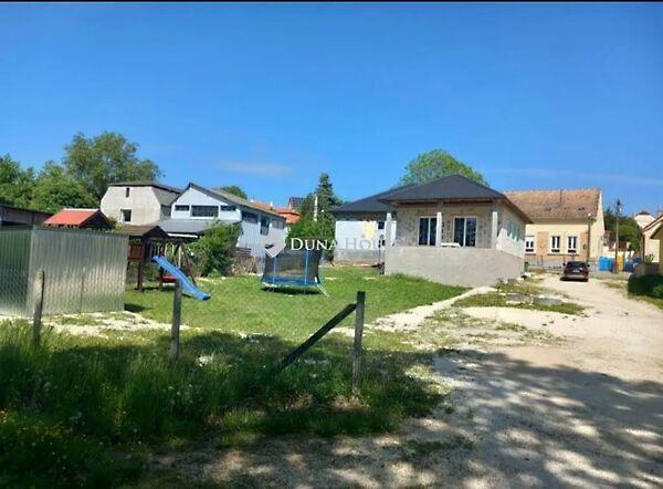 Mester, Mány 3. képe