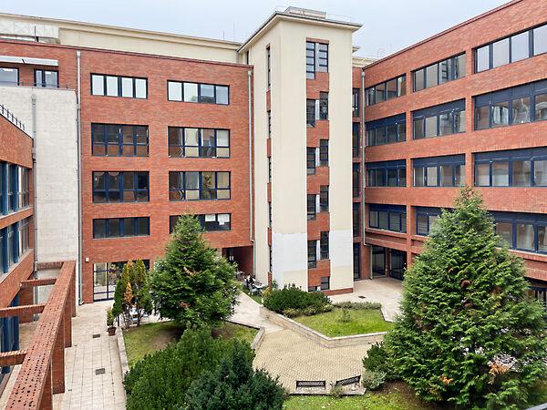 Montevideó utca 9, Budapest, Budapest, III. kerület 3. képe