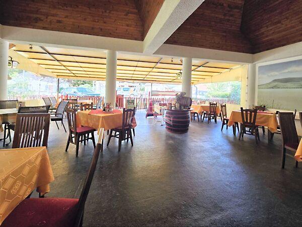 ? Üzlethelyiség/családi ház, Balatonkeresztúr 2. képe