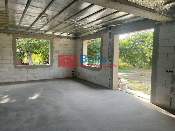 Magán, Besnyő 3. képe