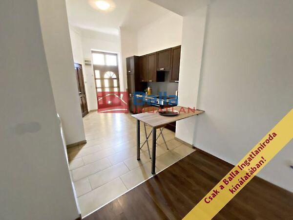 Pázmány Péter, Budapest, XV. kerület 3. képe