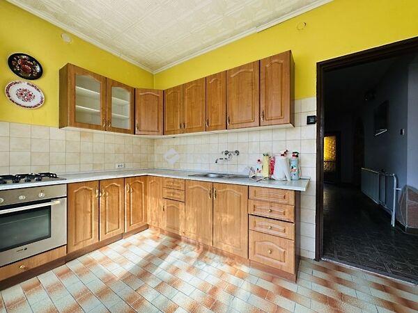 Jókai Mór, Nyergesújfalu 2. képe