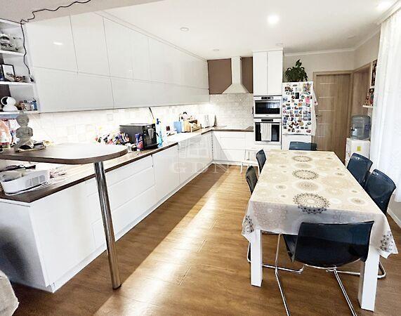 Lakó-pihenő, Baja képe