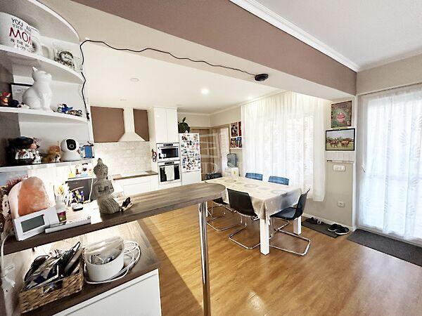 Lakó-pihenő, Baja 3. képe